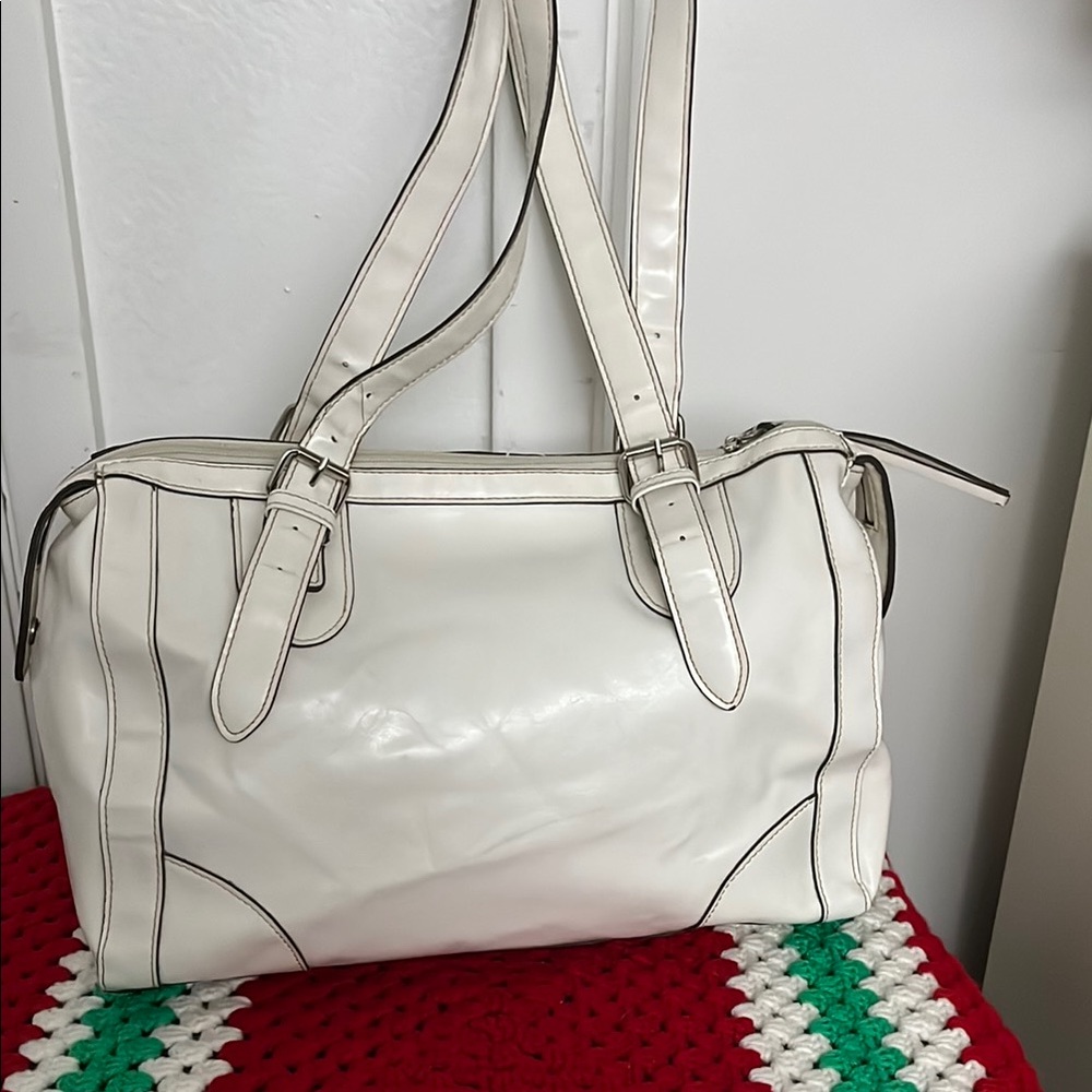 💥BOGO💥FREE:Elegant White simulated Leather Tote Bag